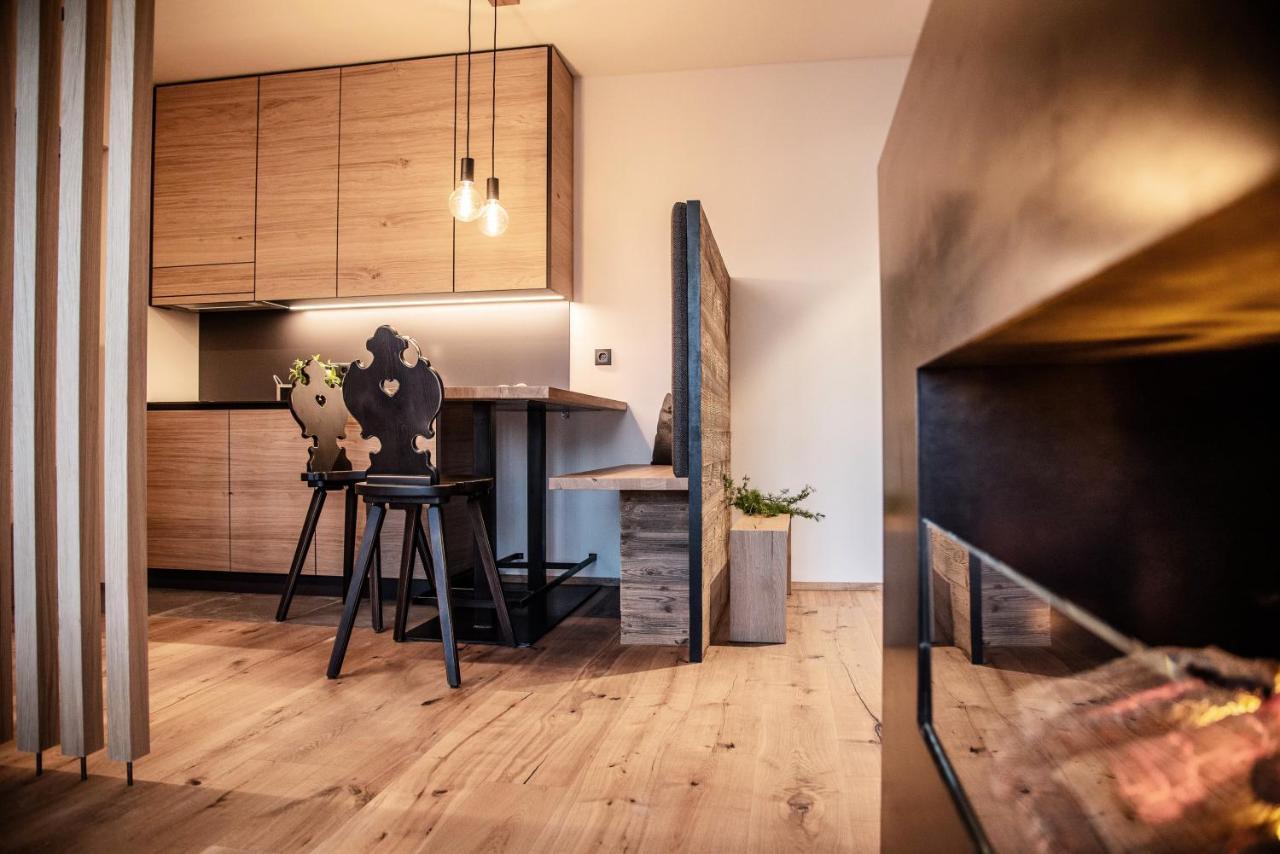 Appartement- Und Wellnesshotel Winkler 팔제스 외부 사진