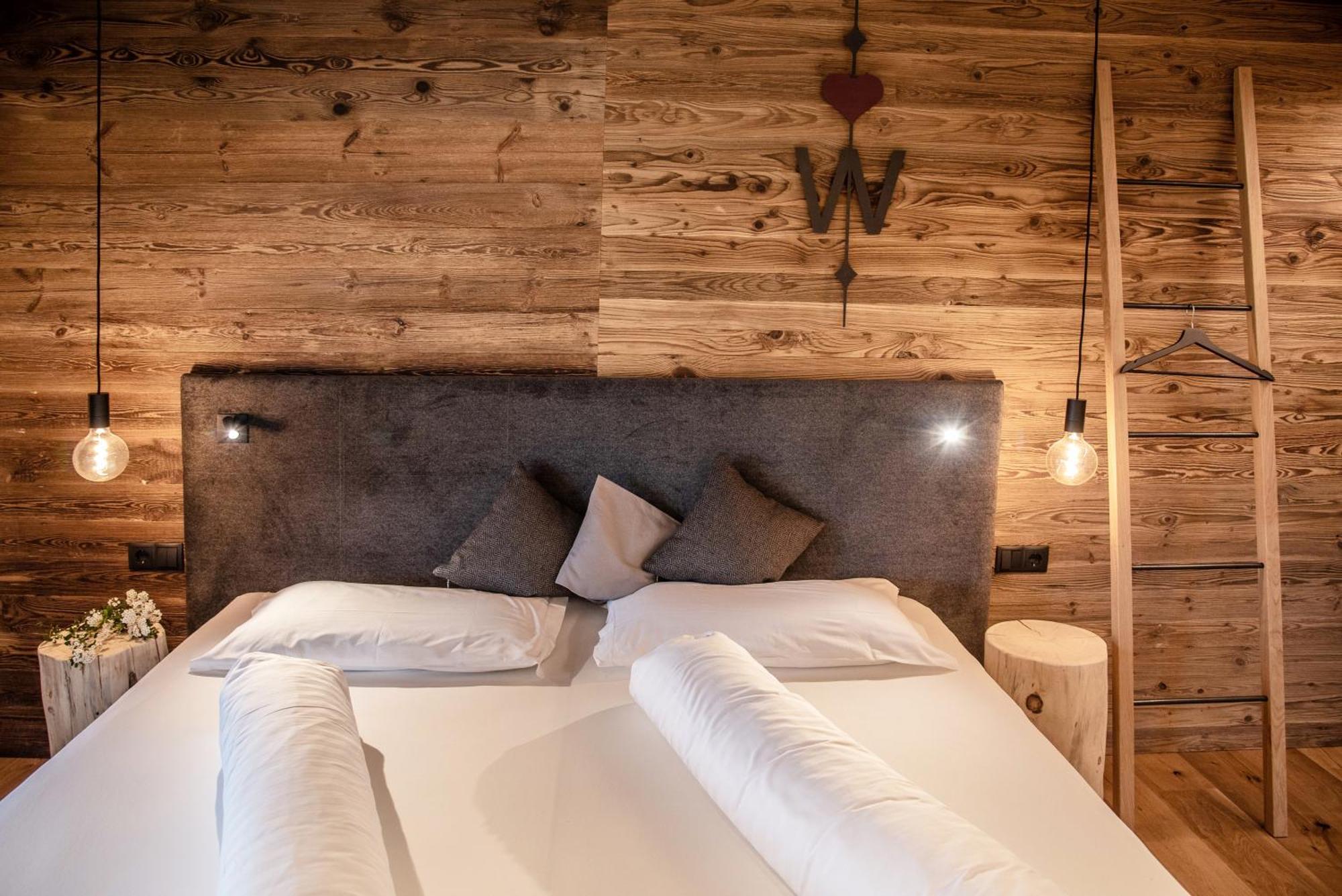 Appartement- Und Wellnesshotel Winkler 팔제스 객실 사진
